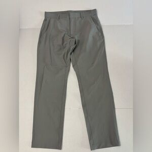 Fabletics Men’s The Only Pants Size 31x30  inseam 29”